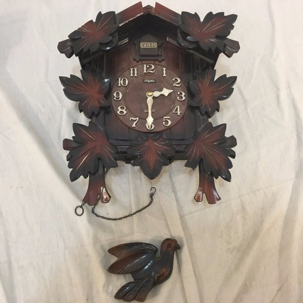 HANDMADE for PARTS ONLY GERMAN MADE BROWN WOOD COCKOO CLOCK PARTS ONLY NM 32265